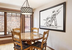 Fasching Haus Unit 12, Lower Level Deluxe Condo w/Open Living Area & Gas Fireplace