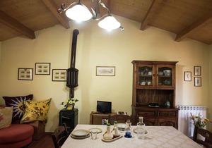 Holiday Home in Paciano with Swimming Pool,Terrace,Billiards