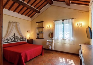 Lavish Villa in Cortona with Swimming Pool