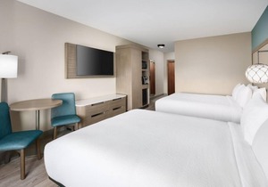 Looking for the Best Location for Next Getaway? Amazing Room w/FREE Breakfast