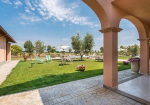 Marina Velca Villa Sleeps 24 Pool WiFi