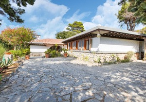 Swanky Villa in Ansedonia near Feniglia Beach