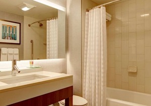 Two Elegant Units! Pools, Wi-Fi