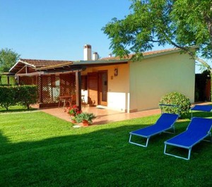 Pescia Romana Terrace Km The Beach 