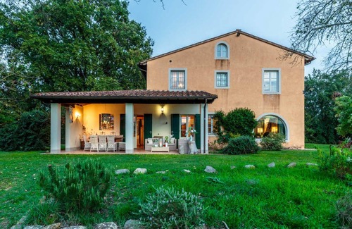 Orentano Villa | 300 m² Villa ∙ 4 bedrooms ∙ 8 guests