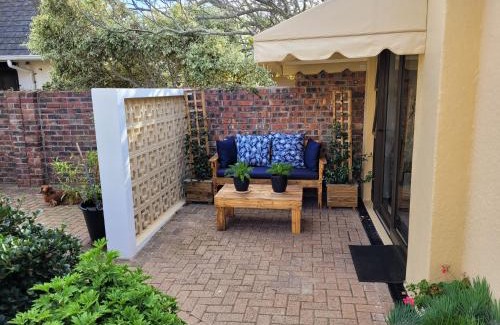 Fish Hoek Apartment | Cowes Cottage