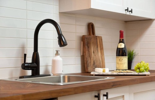 Whistler Cay Heights House | Designer home - A/C, pool, hot tub & free parking