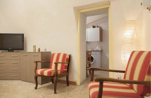 Dolceacqua Apartment | 1 Bed Flat - Sleeps 2 - Parking