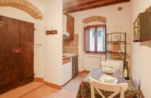 Canneto Apartment | 1 bedroom accommodation in Monteverdi Marittimo