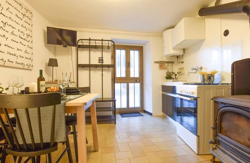 Comeglio Apartment | 1 bedroom lovely apartment in Moneglia