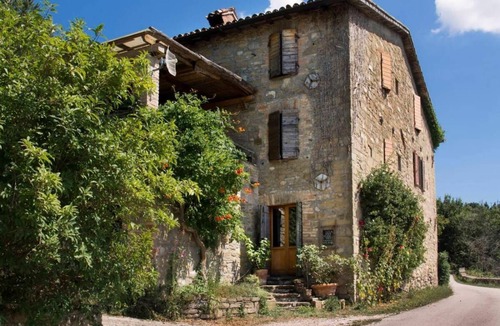 Montelovesco House | 1 Bedroom Private vacation home in Umbria