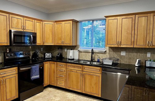 Anglers Park House | 1 Story all new tranquil home in the Florida Keys