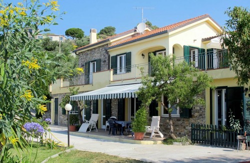 Poggi Apartment | 100 m² Apartment ∙ 2 bedrooms ∙ 6 guests
