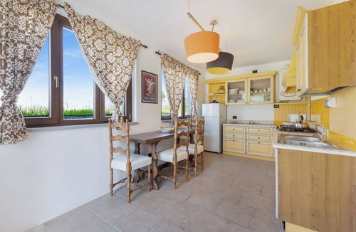 Saint-remy-de-provence House | 103. Fireplace, Villa On The Lake