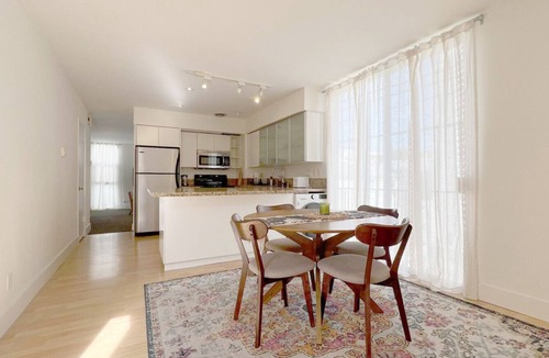 Wilshire Montana Apartment | #15 Coastal Heaven Santa Monica