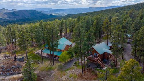 Durango House | 1688 Nusbaum - Combo (Both Homes)