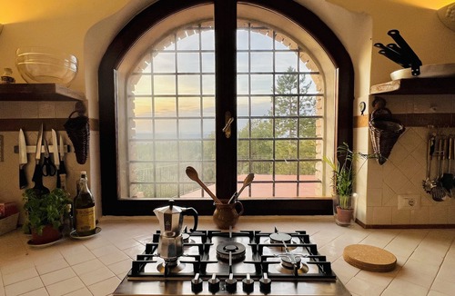 Giove Villa | 1700s stone farmhouse villa + 2 apartments on 10 acres for 10 guests. With pool!