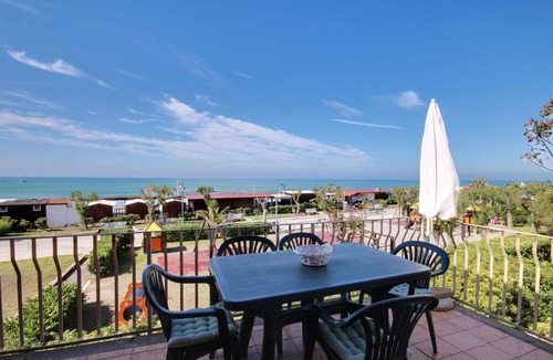 Castiglione della Pescaia Apartment | 2 bedroom(s) Apartment near Castiglione della Pescaia