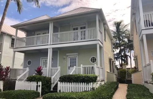 Marathon Villa | 2 Bed, 2 Bath Villa in Duck Key - sleeps max 6