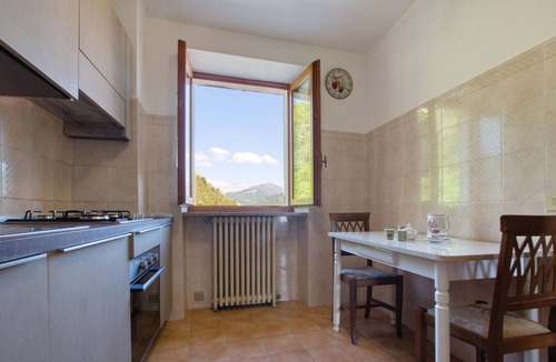 San Colombano Certenoli House | 2 bedroom stunning home in San Colombano Certenol