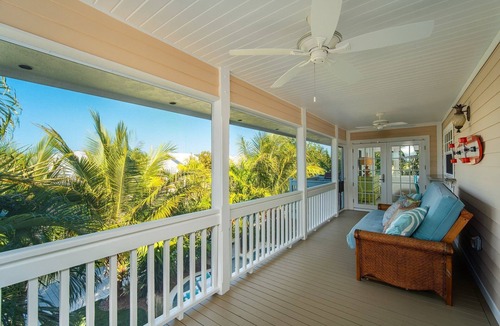 Breezeswept Beach Estates House | 2 bedroom accommodation in Summerland Key