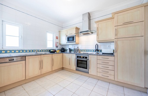 Budens House | 2 bedroom townhouse #29 Quinta da Encosta Velha