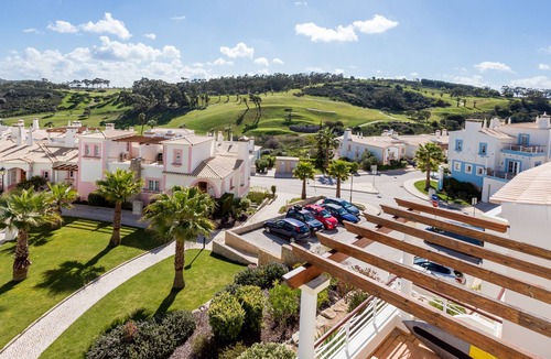 Budens House | 2 bedroom townhouse #45 Quinta da Encosta Velha
