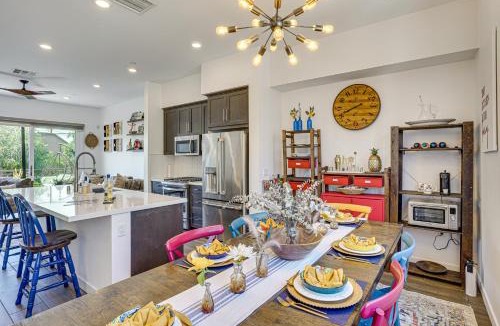 Central San Pedro House | 2 Mi to Cabrillo Beach: Luxe LA Gem w/Balcony