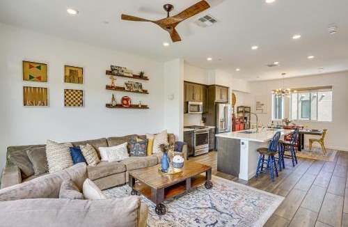Central San Pedro House | 2 Mi to Cabrillo Beach: Luxe LA Gem w/Balcony