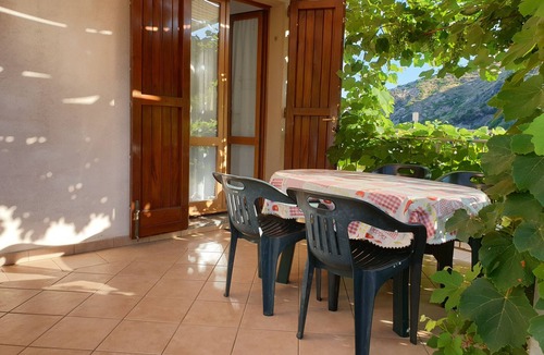 Rio nell'Elba Apartment | 2-Room apartment with terrace overlooking the sea, private parking