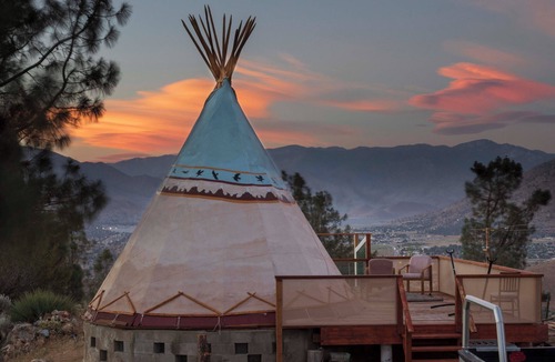 Bodfish Apartment | 24ft. Teepee glamping at its finest. High lake view