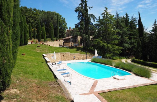 San Gimignano Apartment | 250 m² Apartment ∙ 3 bedrooms ∙ 6 guests