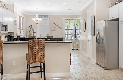 Islamorada House | 2BR/2.5BA Angler's Reef Cottage 116 With Private Beach and Pool Access