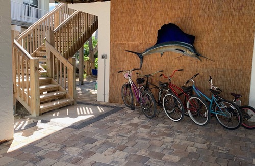 Summerland Key House | 3/2 on the Water in Paradise Monthly Rental 28 Day min.