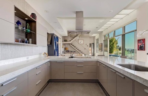 Hollywood Hills West Villa | 3 Bd Modern Sunset Strip View Home w/pool & spa
