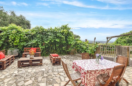 Pietrasanta House | 3 bedroom accommodation in Pietrasanta