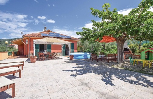 Artallo House | 3 bedroom beautiful home in Imperia -IM-