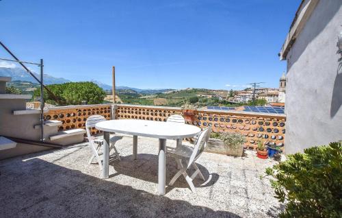 Castilenti Apartment | 3 Bedroom Gorgeous Apartment In Castilenti