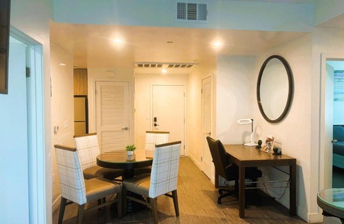 Pico-Union House | 3 bedroom Home Casa Serenity Central Los Angeles