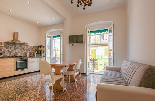 San Fruttuoso Apartment | 3 bedroom nice apartment in Genova