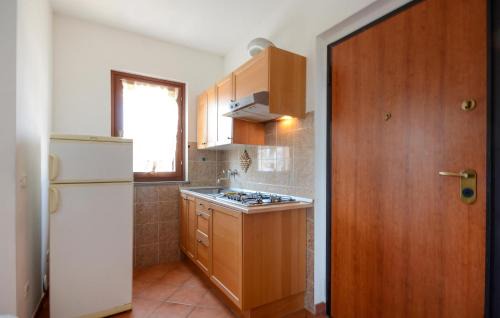 Pomonte Apartment | 3 Bedroom Stunning Apartment In Pomonte