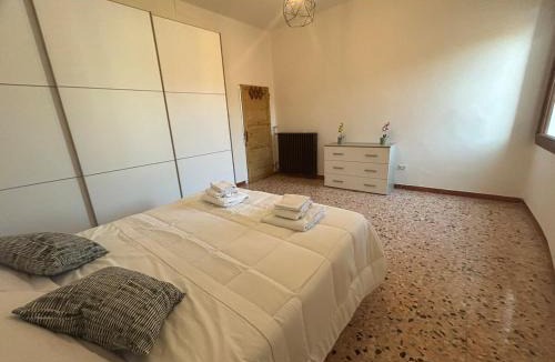 Imola Apartment | 3 bedrooms Apartment-Autodromo-Centro Storico