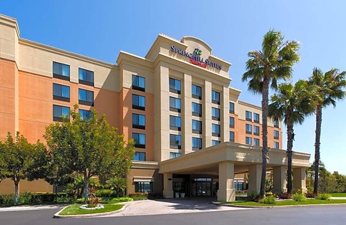 Hawthorne Hotel | 3-Star Hotel ∙ SpringHill Suites Los Angeles LAX/Manhattan Beach