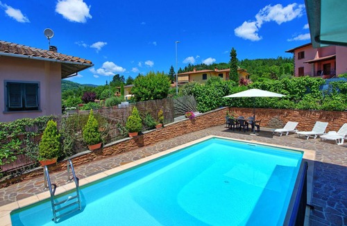 Pratovecchio Villa | 300 m² Villa ∙ 4 bedrooms ∙ 10 guests