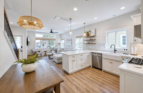 Avalon House | 304S - Stunning New Home on the flats