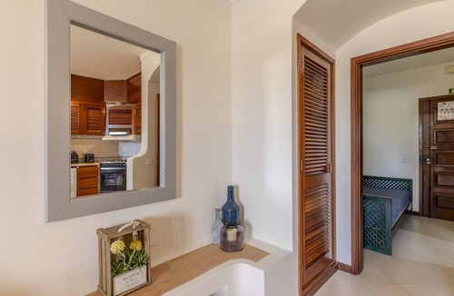 Correeira Apartment | #342 Cozy Studio in Belavista | Pool & Central