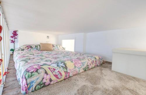 Deiva Marina Apartment | 345 - Casa Desy, MONOLOCALE FRONTE MARE, ristrutturato - BOX AUTO PRIVATO, 1 minuto a piedi da spiaggia e mare
