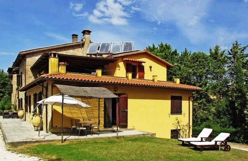 Ramazzano Villa | 380 m² Villa ∙ 7 bedrooms ∙ 26 guests
