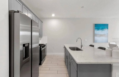 Reunion Villa | 3BR Reunion Townhome, 10 min to Disney
