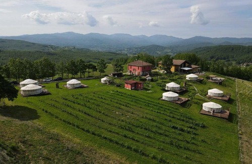 Borgo Val di Taro House | 4-bed yurt Lavender yurt
